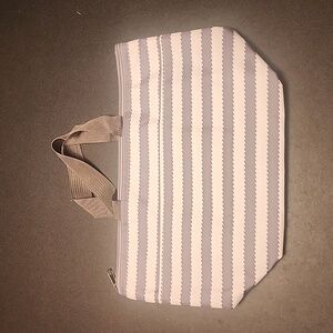 Thirty-One Thermal Tote with handles